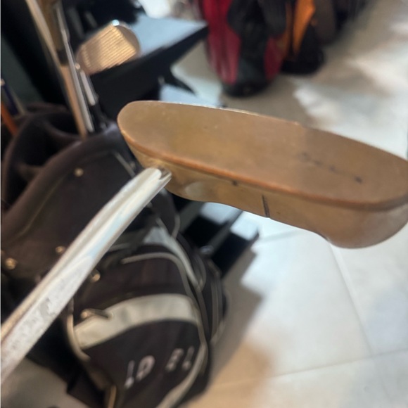 Tommy Armour 300 model mallet double-bend PUTTER in right handed - Picture 2 of 8